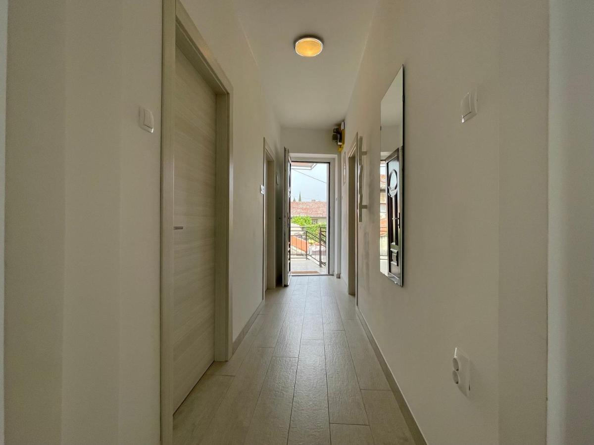 Modern Apartment In The Old Part Of Town Fiume Kültér fotó